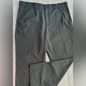 TILLEY mens size 38x30 black UPF Golf pants